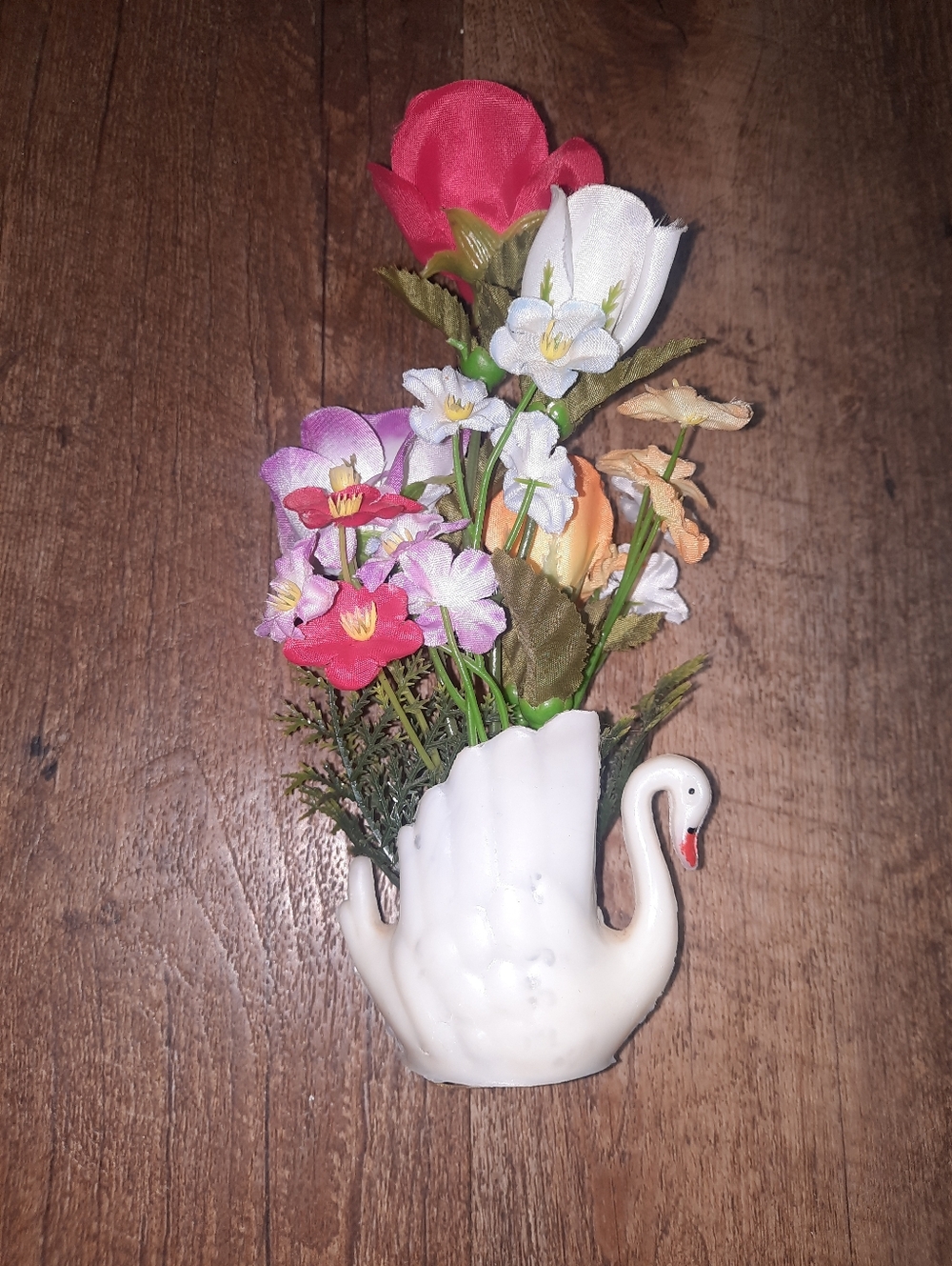 Vintage Small Plastic Swan With Flowers